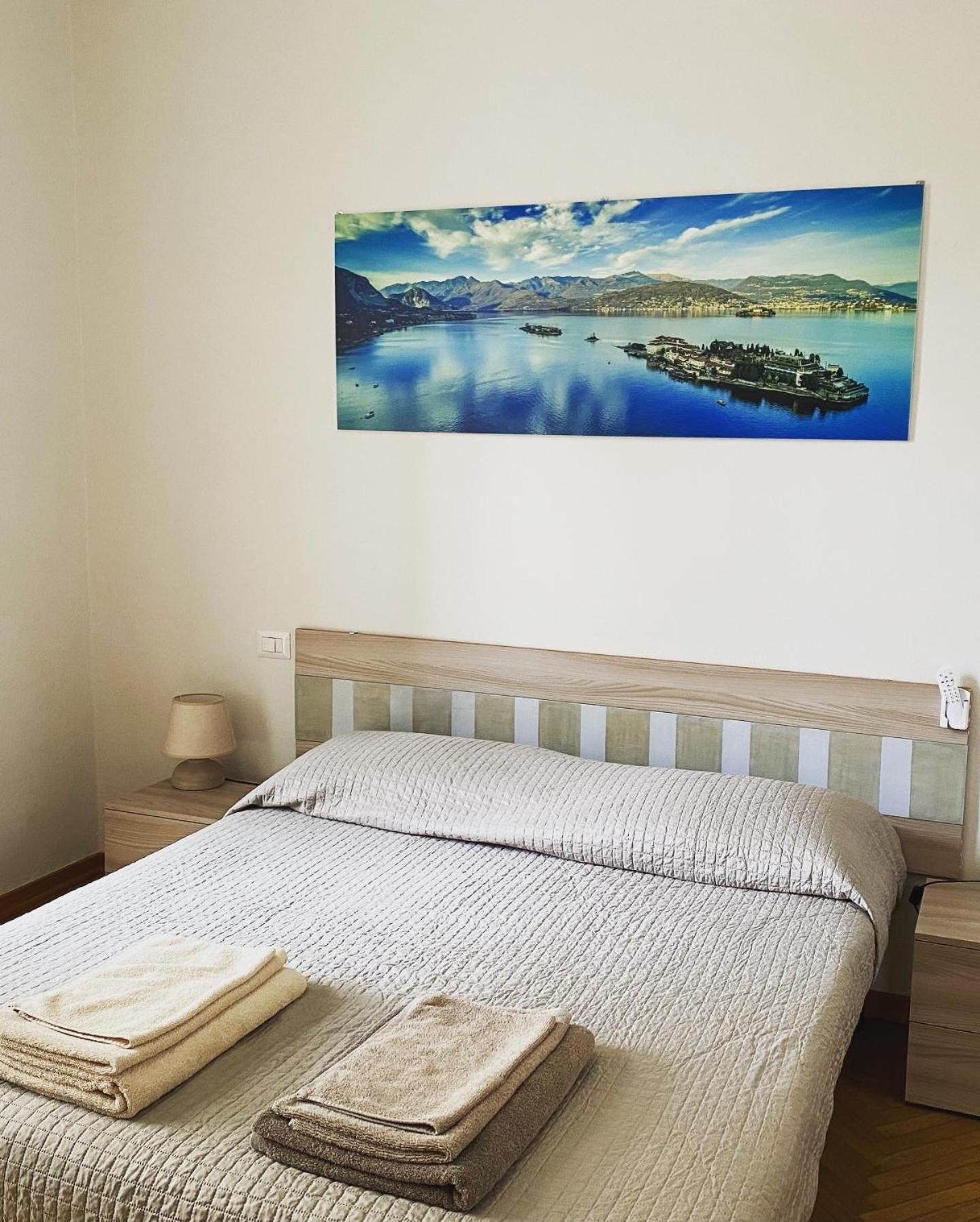 דירות אינטרה Casa Via Roma מראה חיצוני תמונה